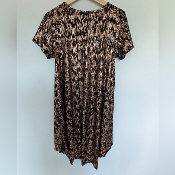 LuLaRoe XS Carly High-Lo Swing Dress -Black w/Rose Gold Foil Scribble Overlay - Picture 4 of 7
